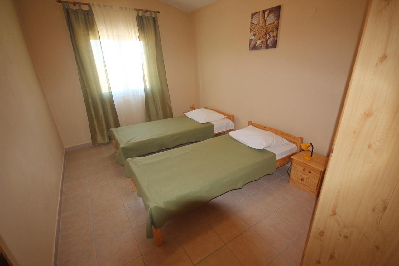 Apartments Njaco Razanac Ngoại thất bức ảnh