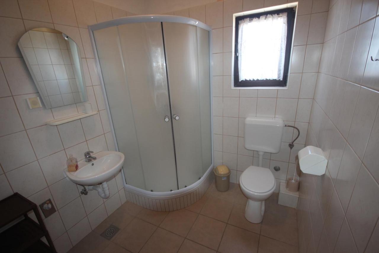 Apartments Njaco Razanac Phòng bức ảnh